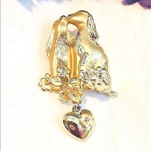 💞🐶Vintage Gold Puppy Dog Flower Heart Charm Brooch🐶💞